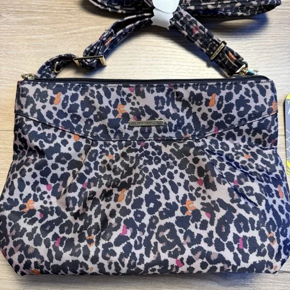 Travelon Women's Crossbody Bag Anti-Theft RFID Purse NWT Leopard Print - Picture 2 of 11